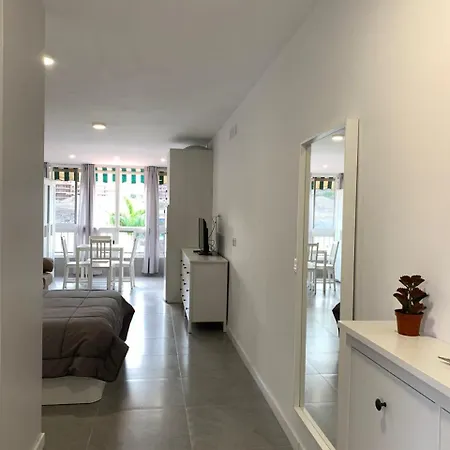 Studio With Pool, Long Term, In Cristianos * Los Cristianos (Tenerife)